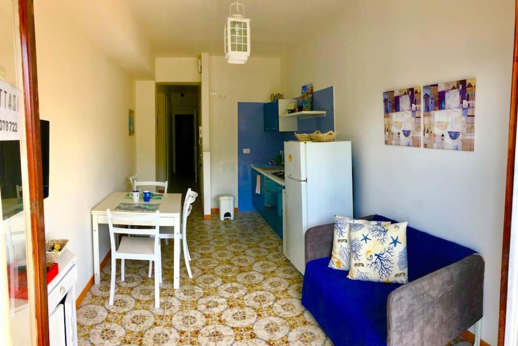 شقة Casa Del Borgo شاكا المظهر الخارجي الصورة